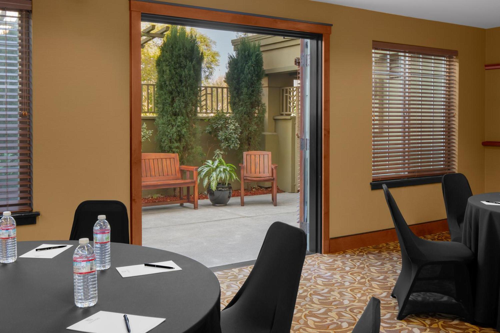 Larkspur Landing Extended Stay Suites Roseville Exterior foto